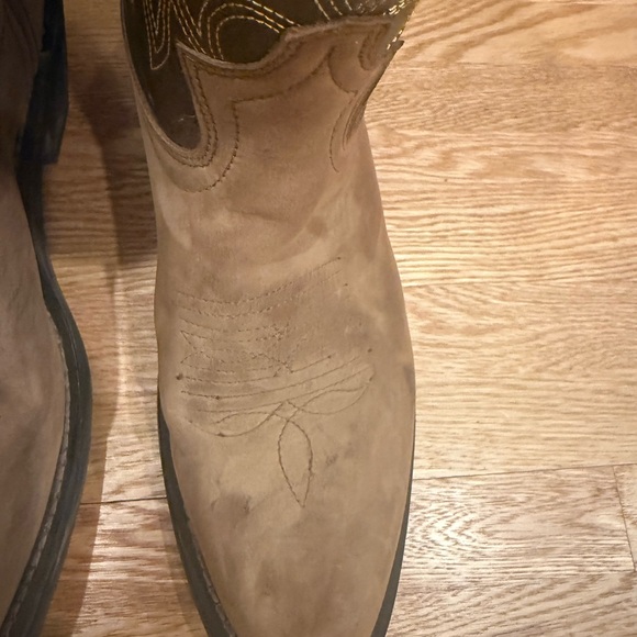 Laredo Tan Leather Cowboy Boots - Picture 5 of 9